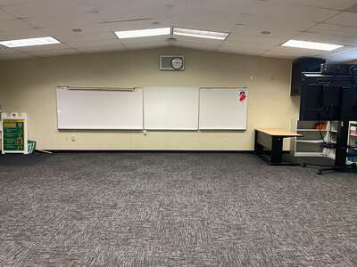 Regency Park Elementary School Classroom Standard in Sacramento