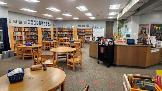 Ritta Elementary School Library in Knoxville