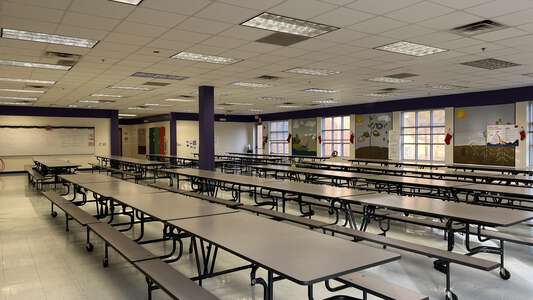 Sagamore Hill Elementary School Cafeteria in Fort Worth 4