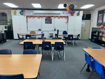 Arroyo Seco Elementary School Classroom Standard in Livermore