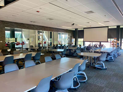Monte Vista High School Library in Danville