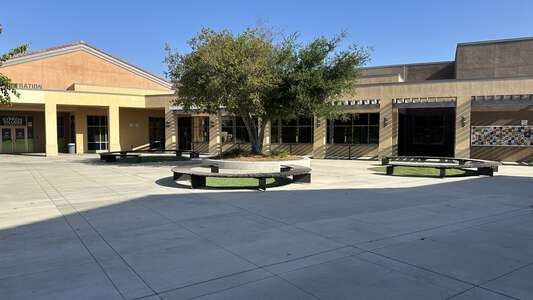 Cypress Village Elementary School Front Outdoor Area in Irvine