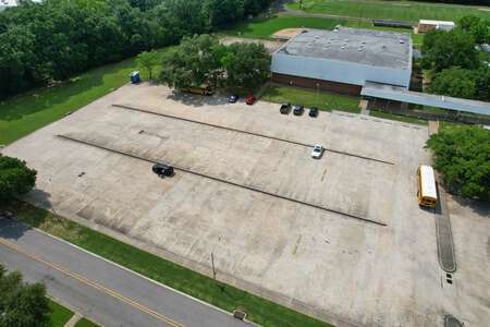 Tara High School Parking Lot - Gym in Baton Rouge