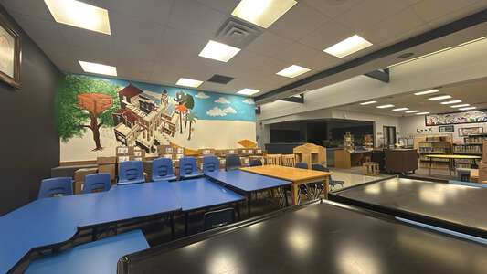 Schwartz Elementary School Media Center in Oklahoma City 4