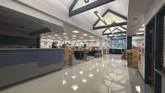 Schwartz Elementary School Media Center in Oklahoma City 5