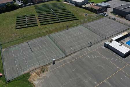 Redwood Middle School (NVUSD) Tennis Courts in Napa 2