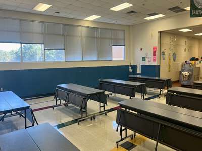 Jimmie Tyler Brashear Elementary School Cafeteria in Dallas