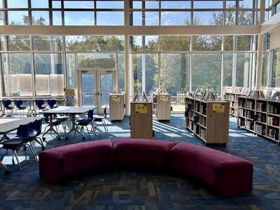 Martha Turner Reilly Elementary School Library in Dallas