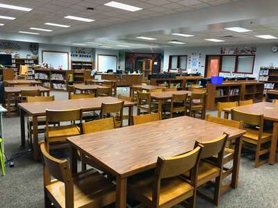 Heartland Elementary School Library in Elizabethtown