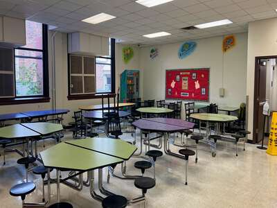 Margaret B Henderson Elementary School Cafeteria in Dallas
