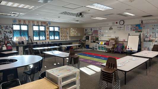 Sitting Bull Academy Classroom Standard (Lower Campus) in Apple Valley 4