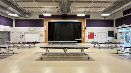 Horace Mann Elementary School Commons (Cafeteria) in Redmond