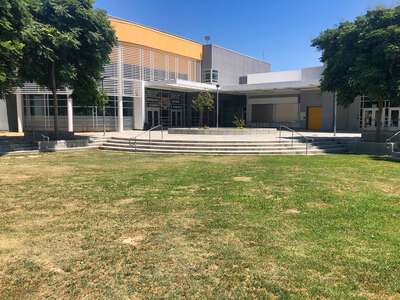 Rutherford B. Gaston Middle School Outdoor Area in Fresno