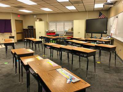 Lowman - Mary and Zel Elementary School Classroom Standard in Las Vegas