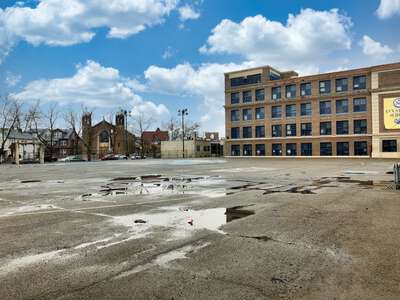 Newark Outdoor Basketball Courts
