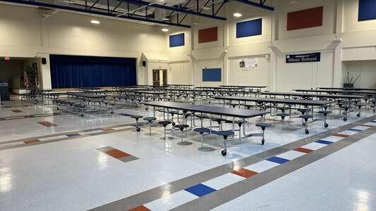 Northeast Middle School Cafeteria in Charlotte 5