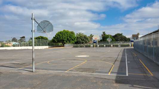 Rosebank Elementary School Outdoor Basketball Courts in Chula Vista