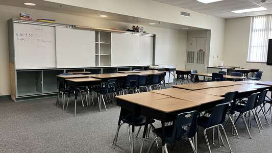 Delaine Eastin Elementary School Classroom Standard in Union City