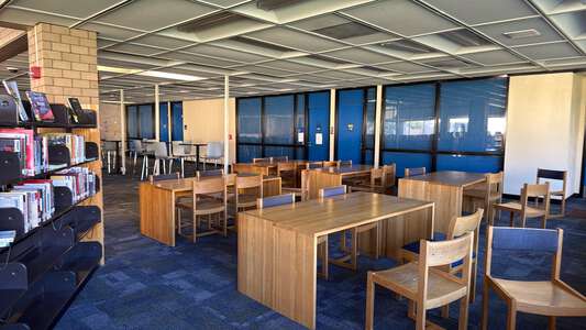 Wichita Northwest High School Library in Wichita 5