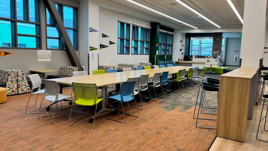 Emerald High School Library (Room E-103) in Dublin 4