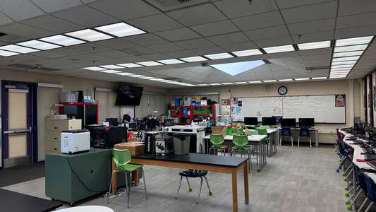 Aliso Viejo Middle School Computer Lab in Aliso Viejo