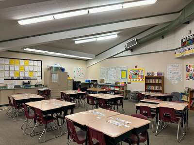 Herman Leimbach Elementary School Classroom Standard in Sacramento