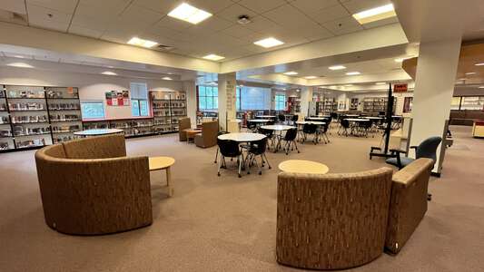 Stoller Middle School Library in Portland