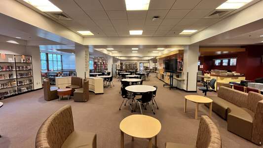 Stoller Middle School Library in Portland