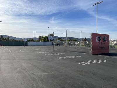 San Marcos Elementary School Outdoor Basketball Courts in San Marcos