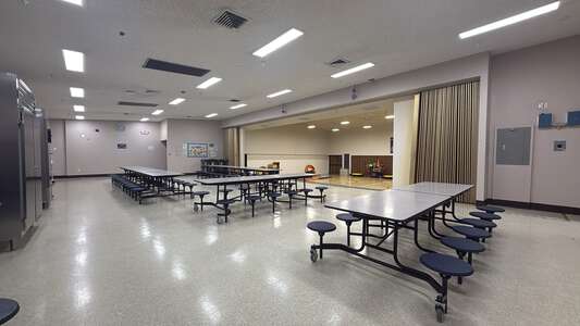 Overland Elementary Early Childhood Education Center Cafeteria in Rock Springs 3