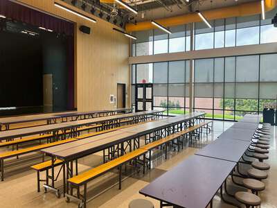 George Peabody Elementary School Cafeteria in Dallas