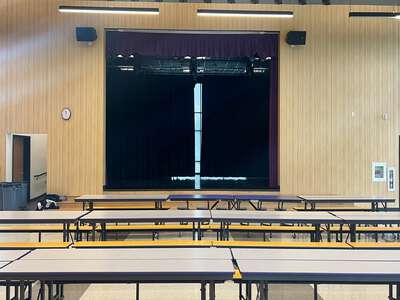 George Peabody Elementary School Cafeteria in Dallas