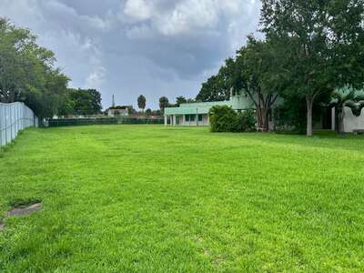 Oliver Hoover Elementary School Field - Practice in Miami
