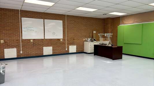 John Q. Adams Middle School Classroom Standard in Metairie 3