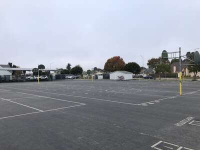 Laurel Wood Elementary School Outdoor Basketball Courts in Salinas