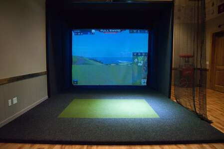The Fremont Clubhouse Golf Studio in Fremont 3