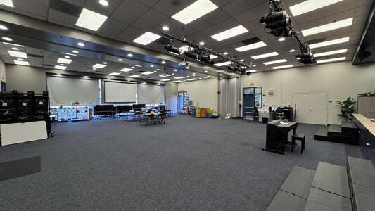 Plaza Vista School (K-8) Multi Purpose Room in Irvine