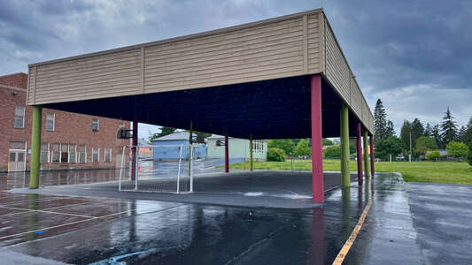 Rigler K-5 School Outdoor Basketball Courts in Portland