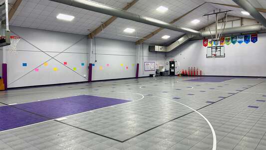 Harris Elementary School Gym in Duluth
