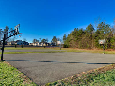 Mooresville Outdoor Basketball Courts