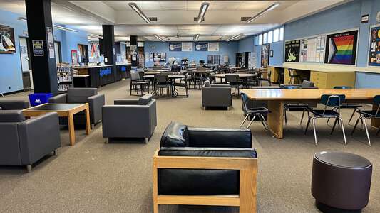 Springfield High School Library in Springfield