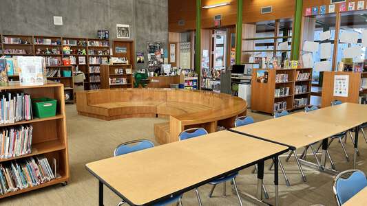 Maple Elementary School Library in Springfield