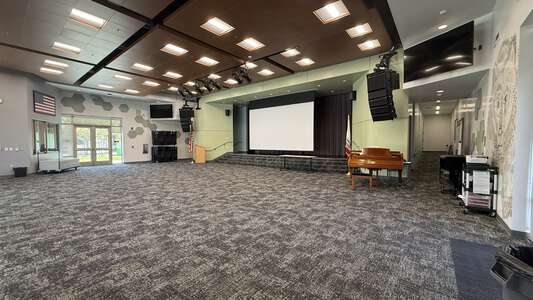 Bonita Canyon Elementary School Multi Purpose Room in Irvine