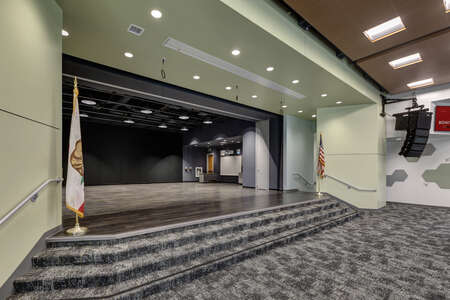 Bonita Canyon Elementary School Multi Purpose Room in Irvine