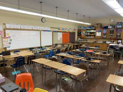 Harold B. Dawson Middle School Classroom Standard in Peoria
