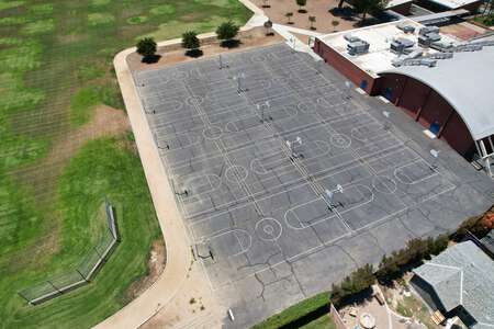 Sierra Middle School Outdoor Basketball Courts in Riverside 2