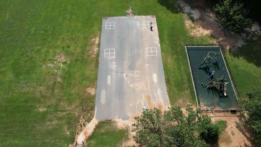 Kemp Elementary School Outdoor Basketball Courts in Hampton 3