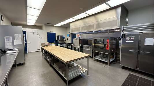Van Allen Elementary School Kitchen in Escalon 2