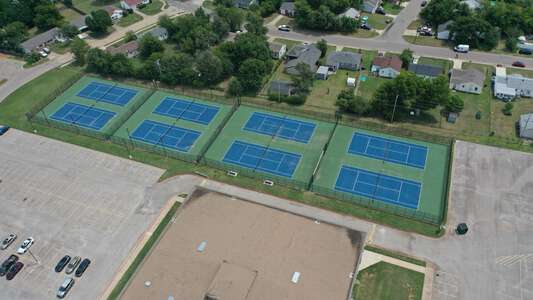 Midwest City High School Tennis Courts in Midwest City 2