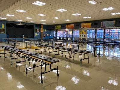 Navarro Early College High School Cafeteria in Austin